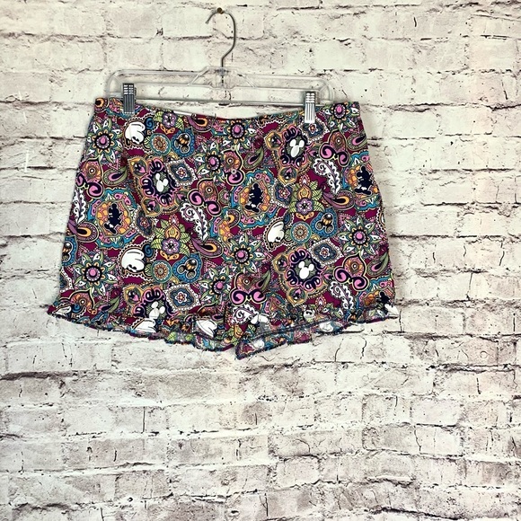 Disney Pants - Disney Parks Mickey Mouse Ruffled Shorts Sz L